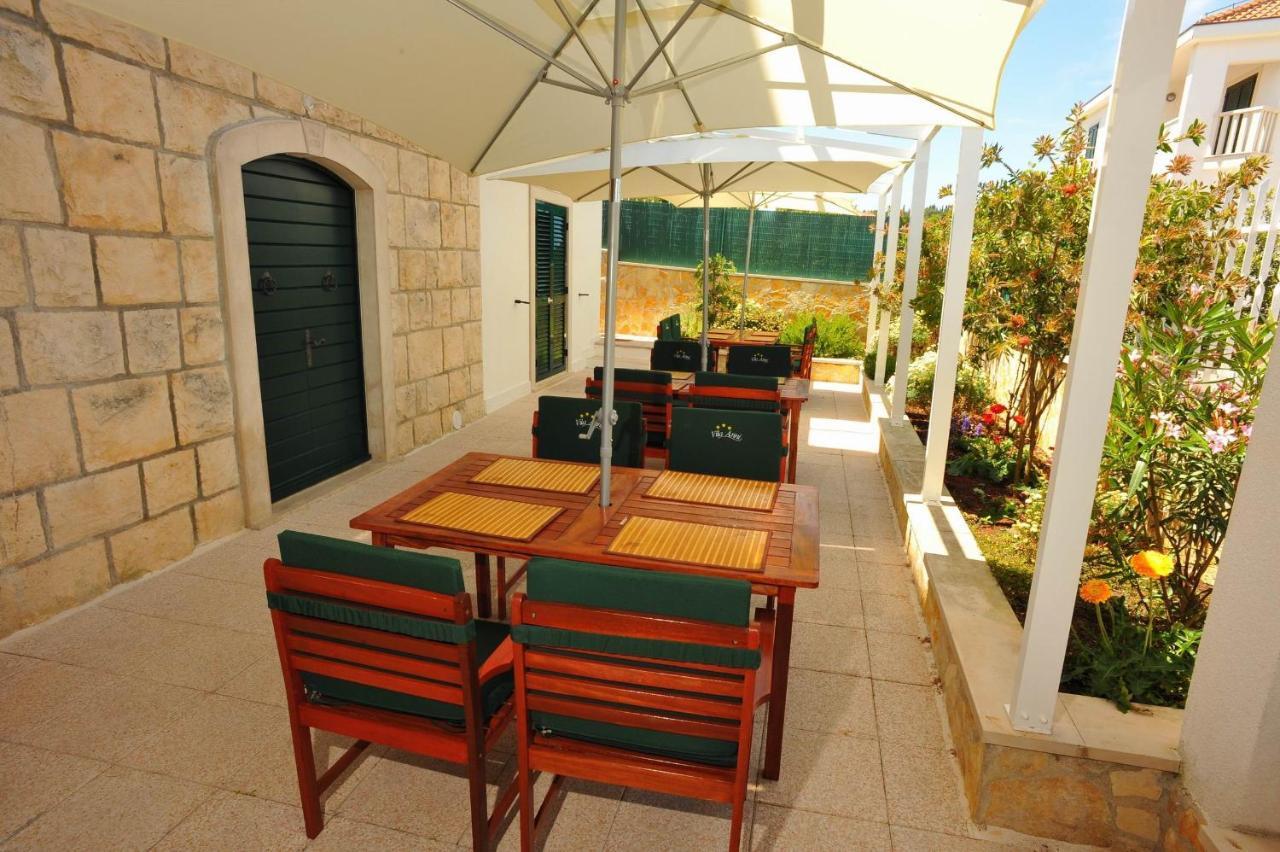 Villa Anni Sutivan Exterior photo